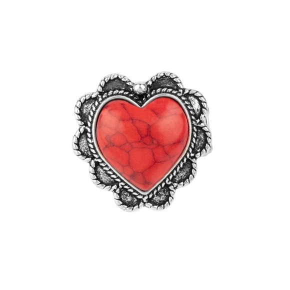 Paparazzi Heart Ring - Picture 3 of 8